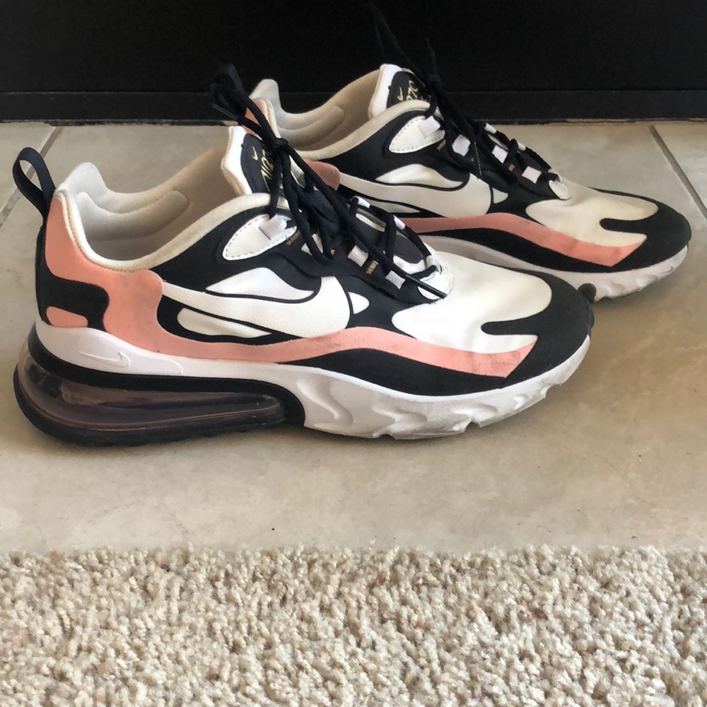 Nike Air Max 270